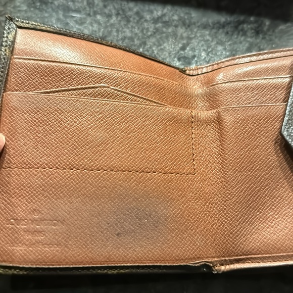 💕SOLD!! Louis Vuitton Vintage Elise Wallet, monogram💕 - Picture 4 of 8